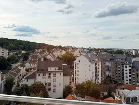 appartement 5 pièces 92 m²