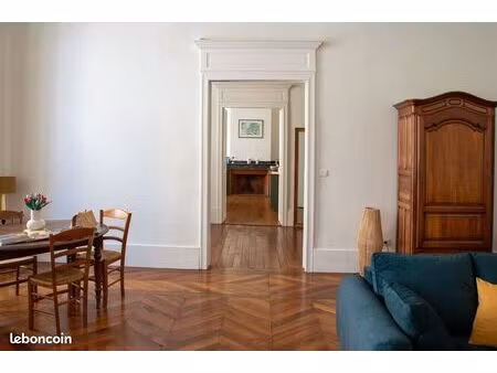 appartement 5 pièces 143 m²