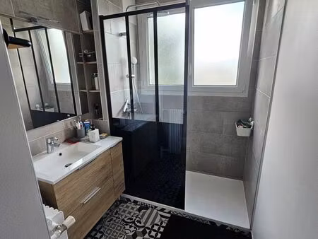 appartement familial 5 pièces – 85 m² – parking & cave