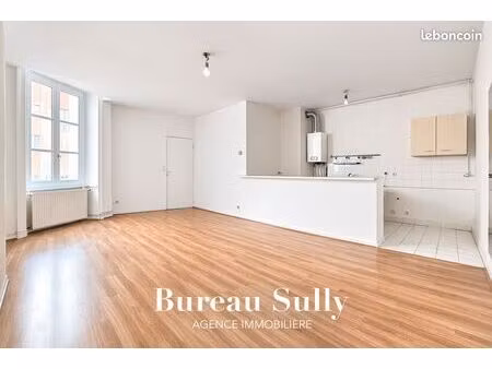 appartement 2 pièces 67 m²