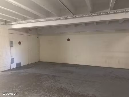 parking/box grenoble