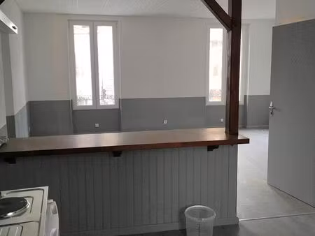 studio type loft 38 m2 centre ville avallon