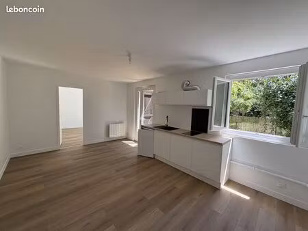 appartement 1 pièce 35 m²