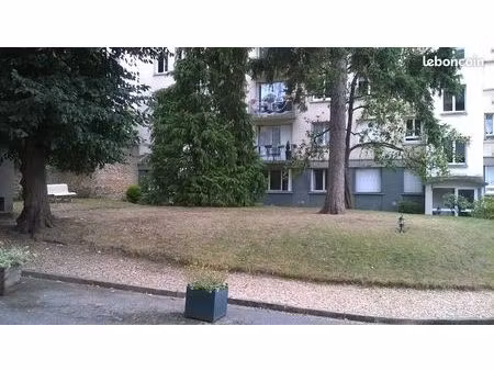 studio meuble rez de jardin sur cour - versailles montreuil