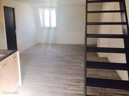loue t2 en duplex 55m3 au sol armentières