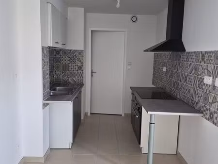 appartement 3 pièces 65 m²