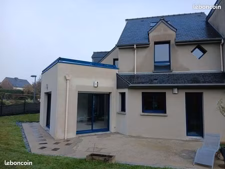 maison d’architecte 6 chambres entièrement meublée et entièrement décorée sur un terrain d