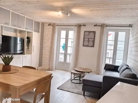 appartement t3 meublé en duplex avec balcon – hyper centre d’orthez