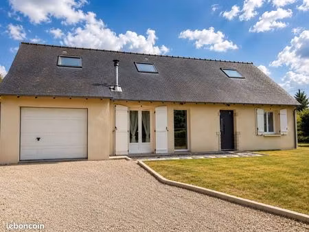 maison familiale de 135 m² – 4 chambres – terrain de 822 m²