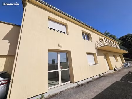 immeuble 8 pièces 358 m²