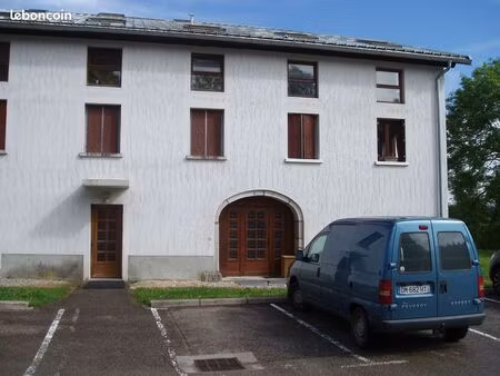 appartement proche nature – parking & garage – secteur petits valets (morbier)