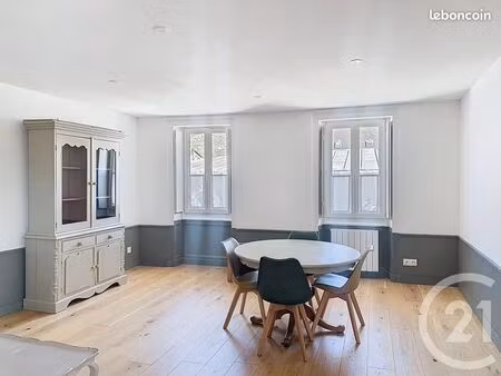 appartement 2 pièces 54 m²