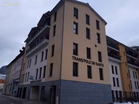 appartement 3 pièces 69 m²