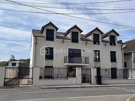 location appartement 1 pièce 28.9 m² à pontault-combault (77340)  850 €