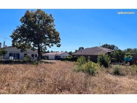 terrain 528 m² linxe