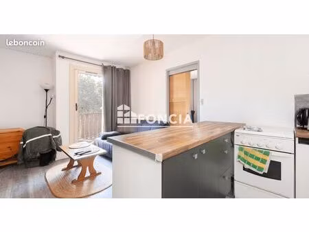 mont-de-marsan – appartement t2 avec balcon  parking et cave – investissement locatif