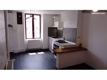 appartement traversant t3 43m² vizille