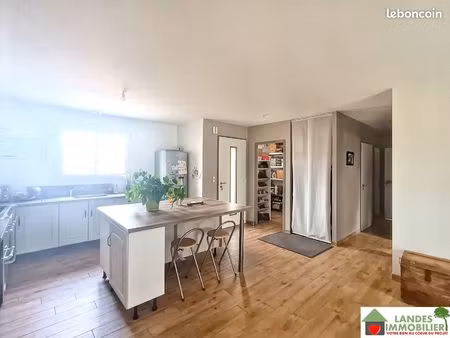 propriété 4 pièces 92 m²