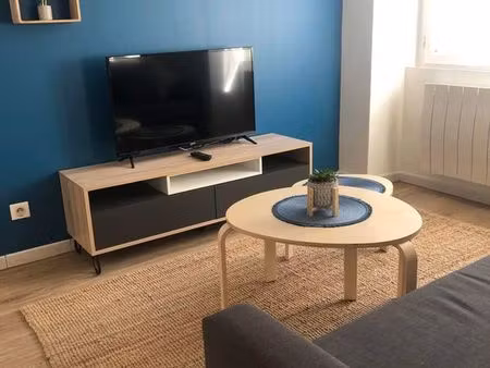 appartement t2 rénové – idéal résidence principale ou investissement locatif – 43 m² – la 