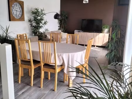maison familiale avec dépendance