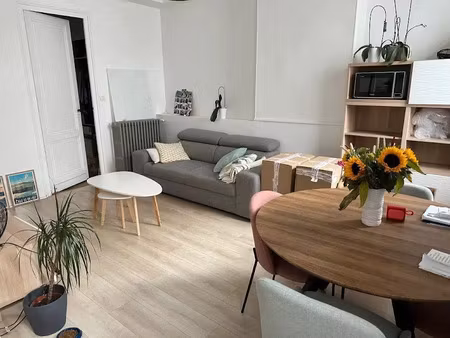 location appartement 2 pièces 55 m² à bordeaux (33000)  955 €