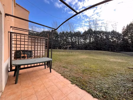 location meublée appartement 3 pièces 60 m² à fuveau (13710)  1 000 €