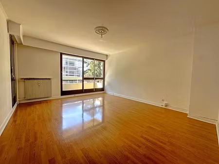 location appartement 3 pièces 65.24 m² à les ulis (91940)  960 €