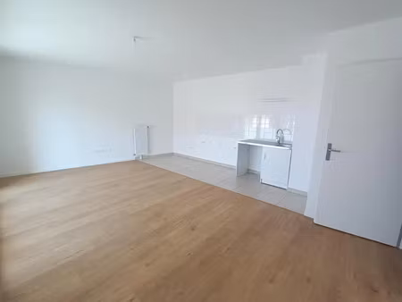 location appartement 3 pièces 66 m² à meulan-en-yvelines (78250)  954 €