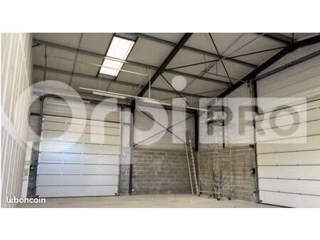 local d'activité 170 m²