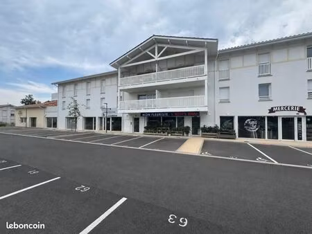 local commercial 260 m²
