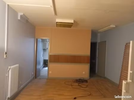 local commercial a transformer en logement. a saisir