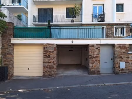 parking a vendre centre ville