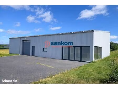 local commercial 272 m² saint-paulien