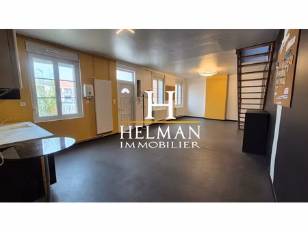 location locaux professionnels 4 pièces 83 m² à longuenesse (62219)  750 €