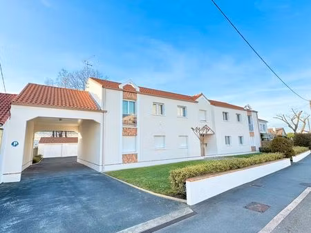 appartement t3 avec balcon + stationnement