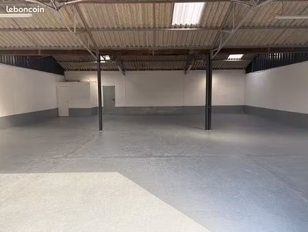 location : entrepôt sécurisé 215 m² – herouville (95) – 35 min de paris