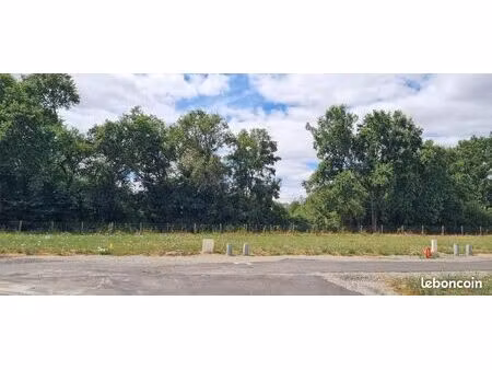 terrain 319 m² bouchemaine