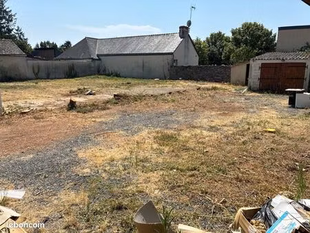 terrain constructible 490 m² — permis d’aménager accordé — libre constructeur — le plessis