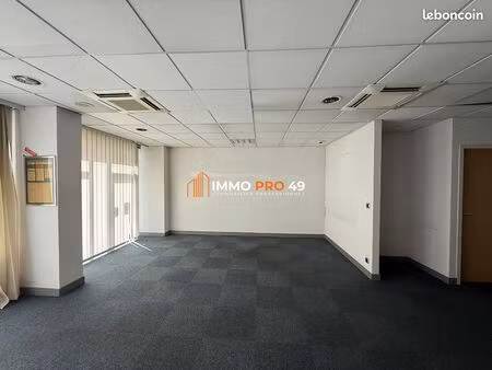 bureaux 84 m² cholet