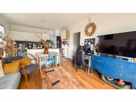 bezannes appartement t2 avec jardin  terrasse et garage