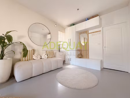 bourgoin jallieu centre / appartement t3bis / balcon / cave