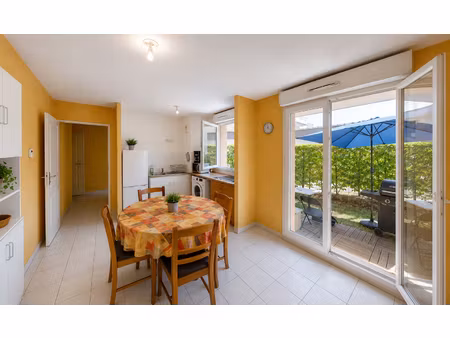 montivilliers t2 vendu loué 5 67 % de rentabilité terrasse  jardin  parking - résidence sé