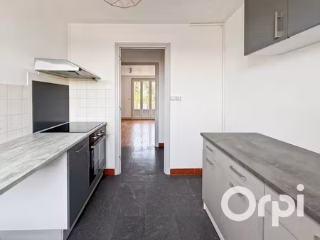 location appartement 3 pièces 52.41 m² à livron-sur-drôme (26250)  555 €