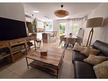 st raphael - t3 75m2 rdjardin + garage