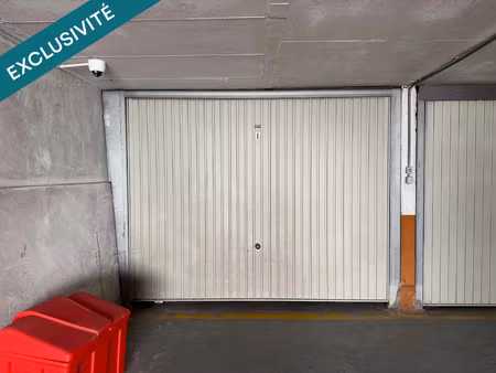 vente garage 15 m² cagnes-sur-mer (06800)