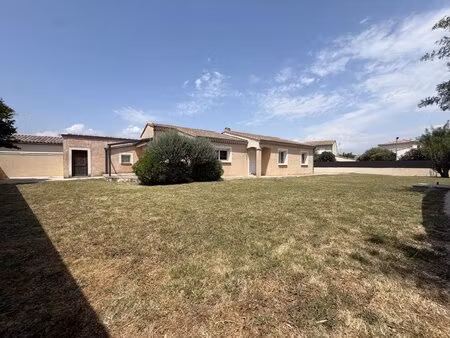 maison 4 pièces de 106 m²