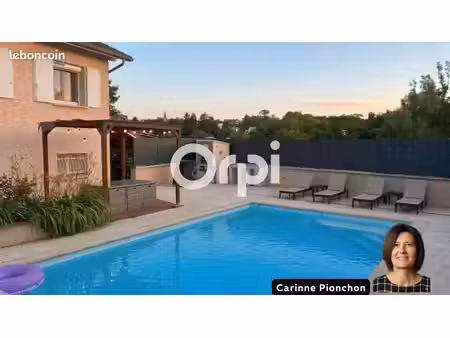 maison 5 pièces 156 m²