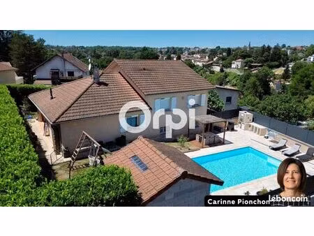 maison 5 pièces 187 m²
