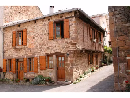 maison ancienne avec colombages
