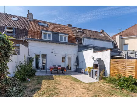 exclusivité - semi-flamande rénovée avec jardin exposé plein sud